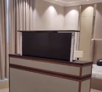 Tavandan Açılır TV Lift – 320° Döner Motorlu TV Mekanizması (42-85 
